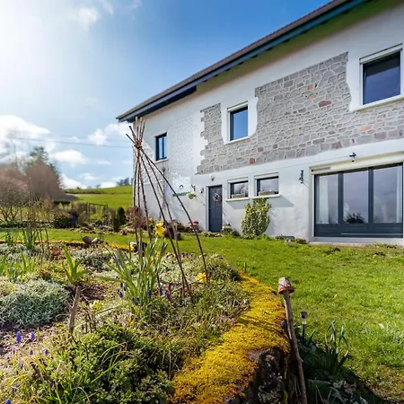 Domaine Les Trois Sapins Guest house